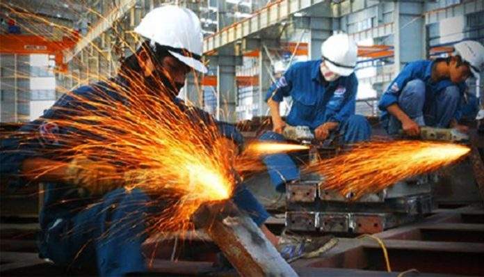 Công nghiệp nặng là gì? Những ngành công nghiệp nặng chủ chốt tại Việt Nam