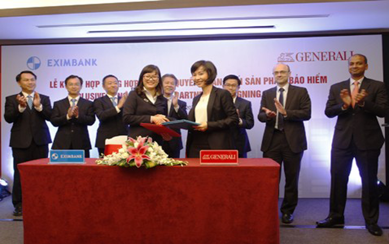 Ngân hàng Eximbank ký hợp tác độc quyền với Generali Việt Nam
