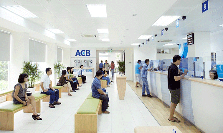 thebank_cacnganhangchovaytinchaptaitphochiminhvoilaisuatthapnhat_6_1507710655