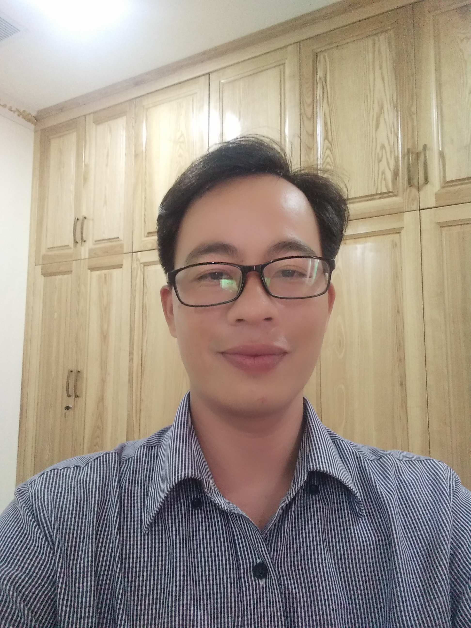 Chuyên gia Nguyễn Văn Long 