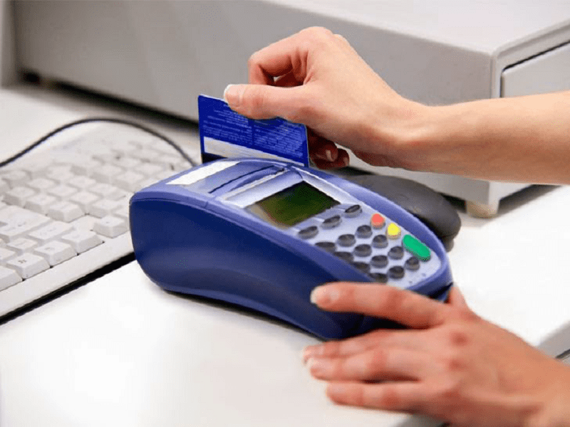 thebank_tienmatcosanngaykhibancanvoidichvu_ungtientuthetindung_3_1511147352
