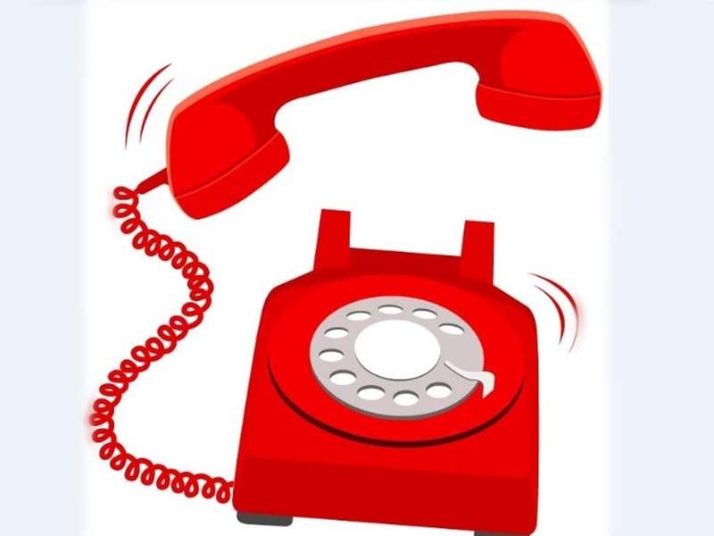 thebank_anh3khimuabaohiemotokhachhangnenluusohotlinedegoikhixayratainan_1511576606