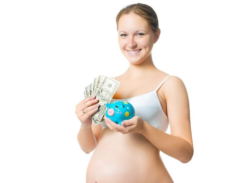 Tiết kiệm chi phí khi mua bảo hiểm thai sản Hồng Ngọc