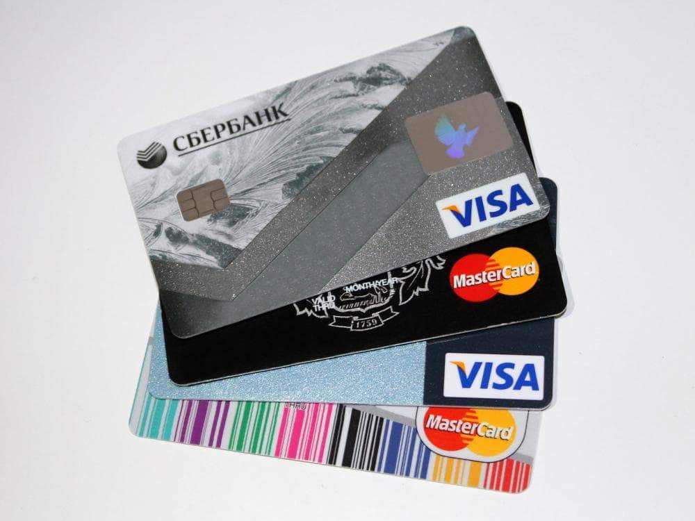 3 thẻ Visa thanh toán tốt nhất của Sacombank