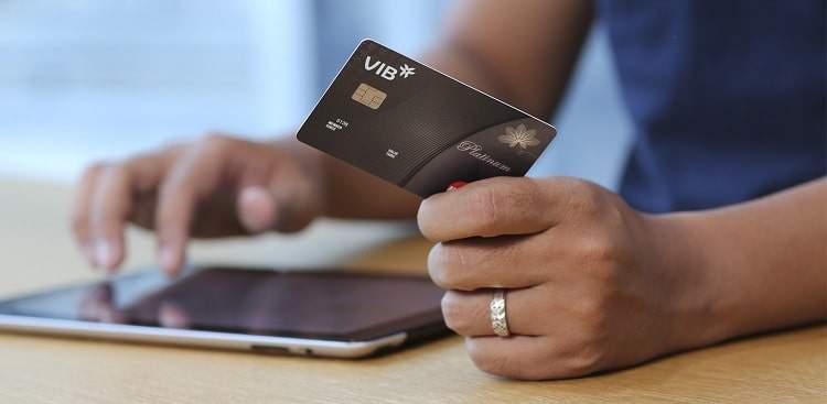 Sở hữu thẻ ATM nhanh hơn với dịch vụ mở thẻ ATM online
