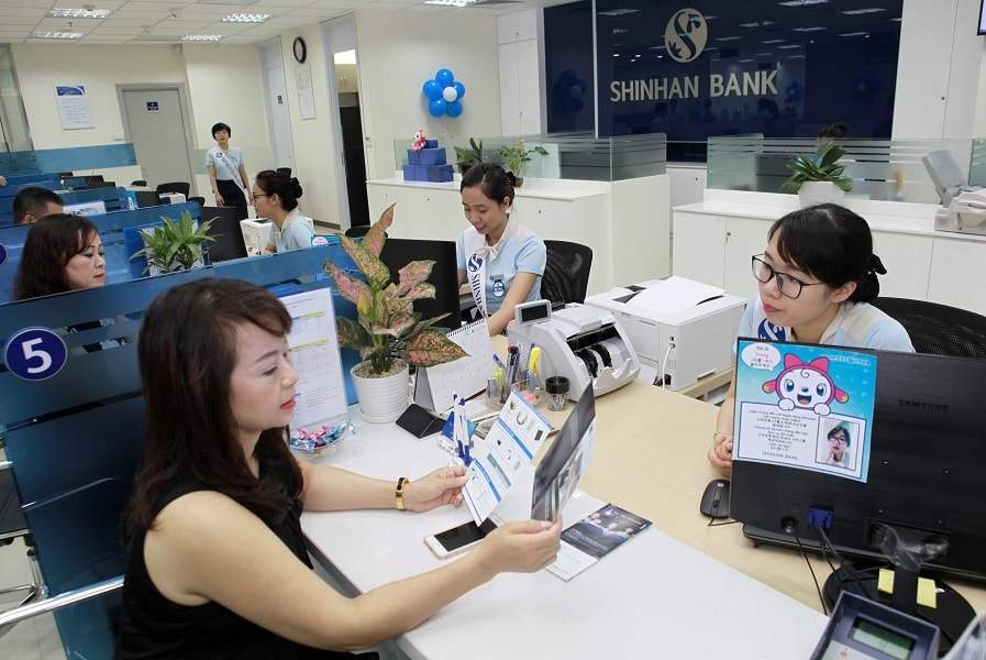 Tìm hiểu về vay thế chấp sổ đỏ ngân hàng Shinhan Bank