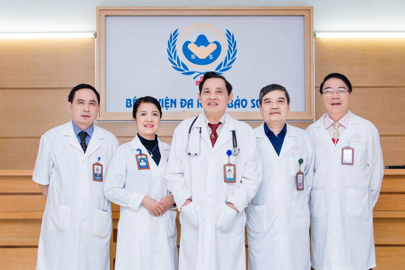 Đội ngũ bác sĩ bệnh viện đa khoa Bảo Sơn