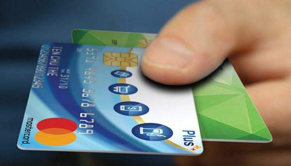 Thực hư chuyện thẻ tín dụng FE Credit lừa đảo có hay không?