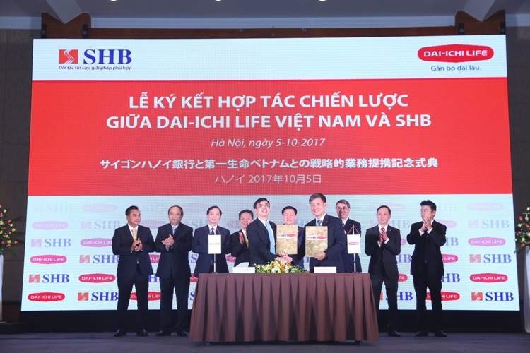 Lễ ký kết hợp tác giữa Dai-ichi Life và SHB