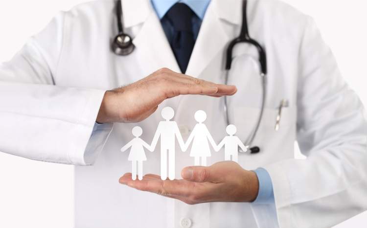 Có nên mua bảo hiểm sức khỏe không?