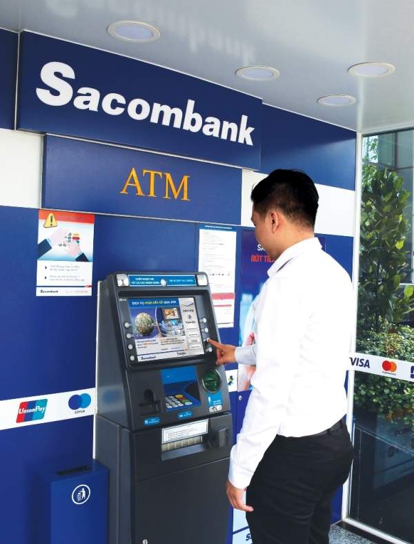 Hướng dẫn cách rút tiền thẻ tín dụng Sacombank