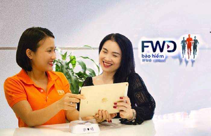 Đến trực tiếp phòng giao dịch của FWD