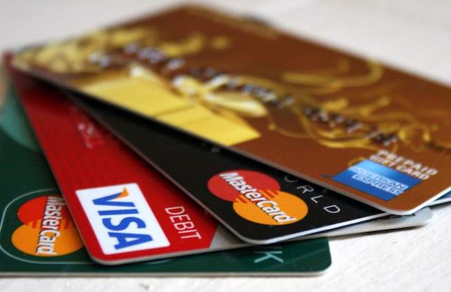 Nợ xấu mở thẻ tín dụng
