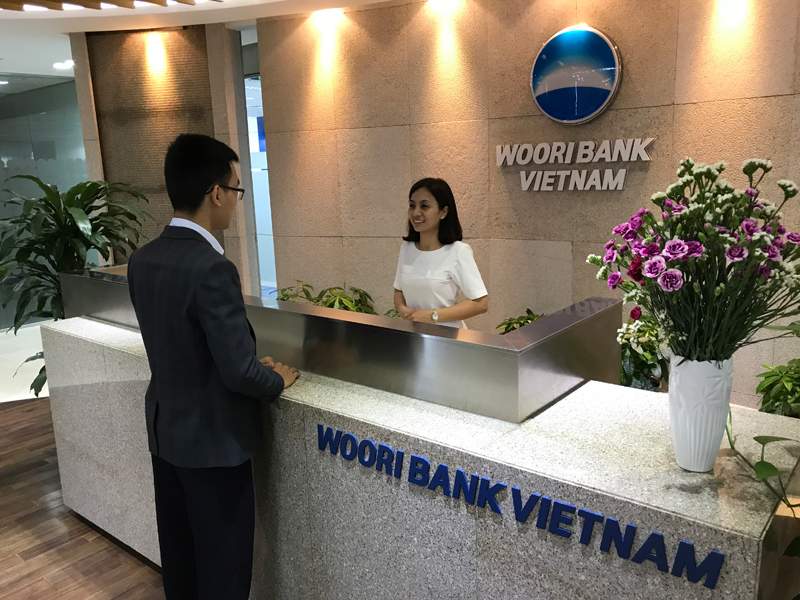 Ngân hàng Woori Bank có làm thứ 7