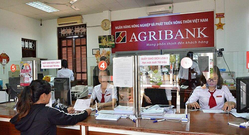 Đến chi nhánh Agribank đổi mật khẩu