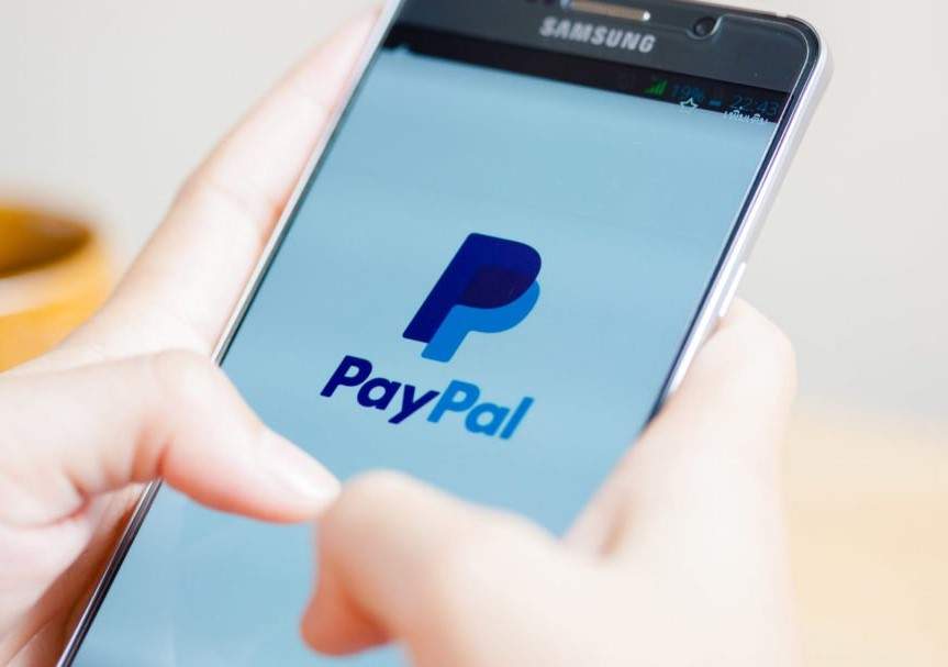 Gửi tiền qua ví điện tử PayPal mất bao lâu