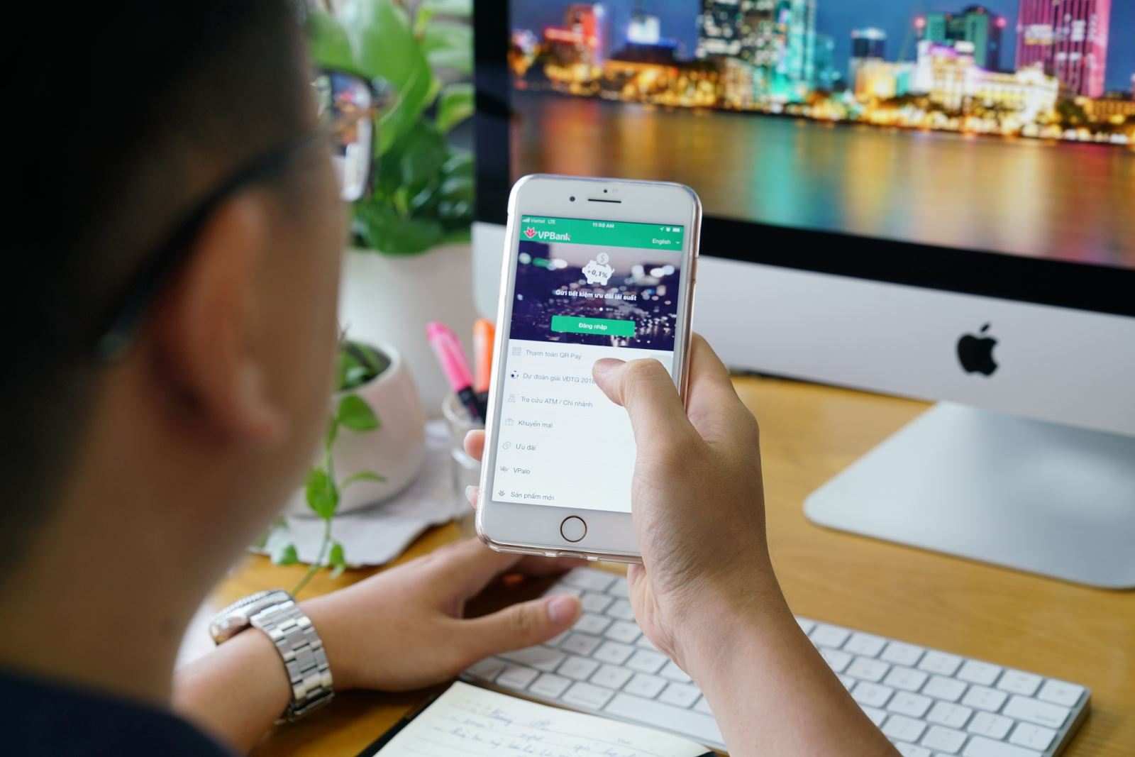Gửi tiết kiệm online có rút trước kỳ hạn được không?