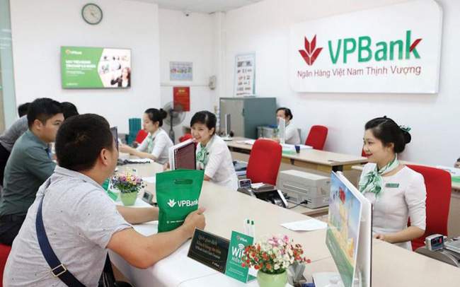 Khóa thẻ tại ngân hàng VPBank