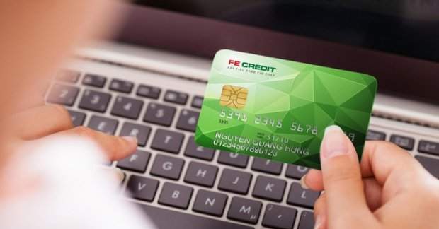 Thẻ tín dụng FE Credit là gì
