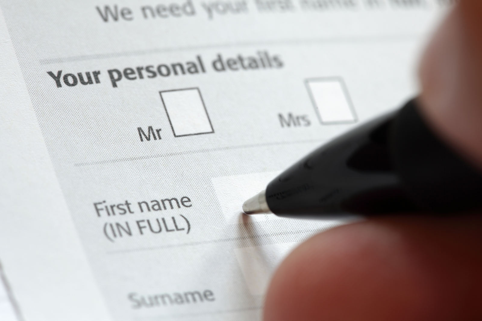 Cách điền first name và last name trong form đăng ký
