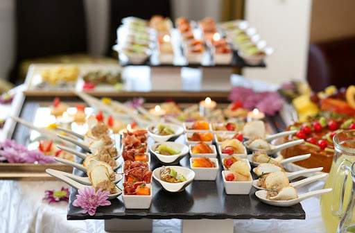 Kinh doanh nhà hàng buffet