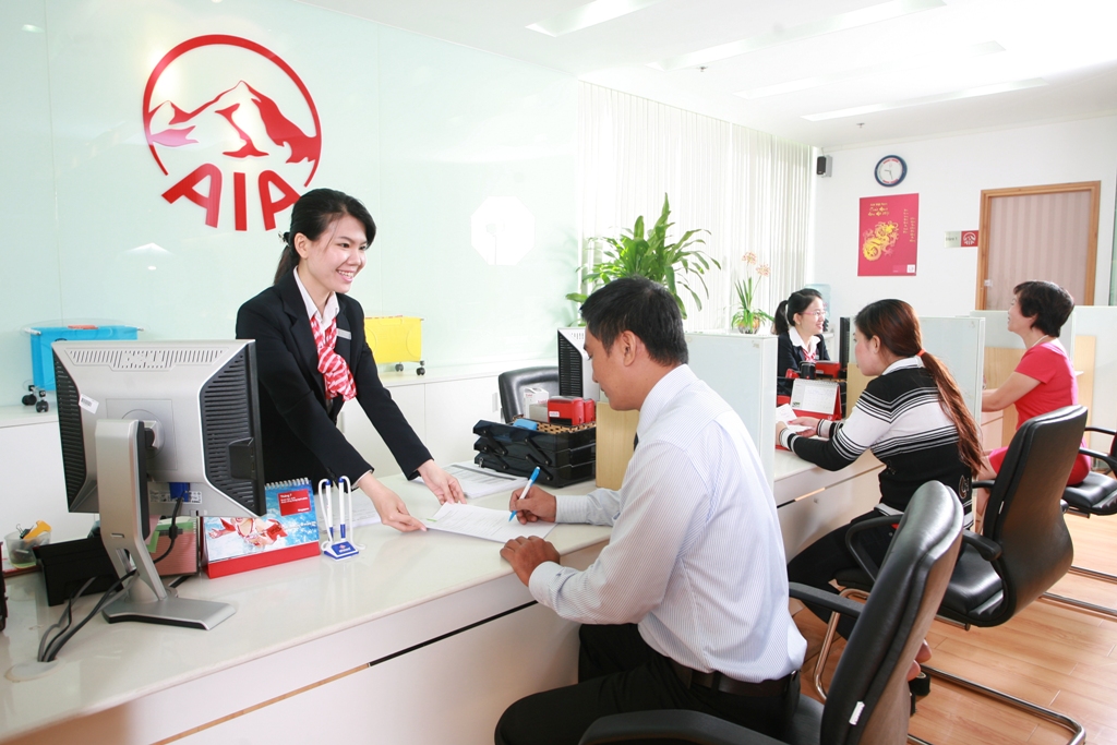 AIA hỗ trợ người bị Covid-19
