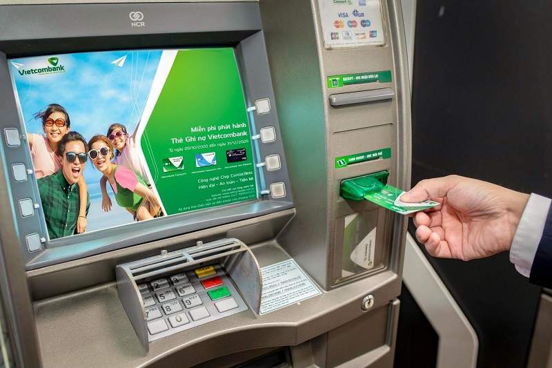 Thẻ ATM Vietcombank được rút tối đa bao nhiêu tiền? 