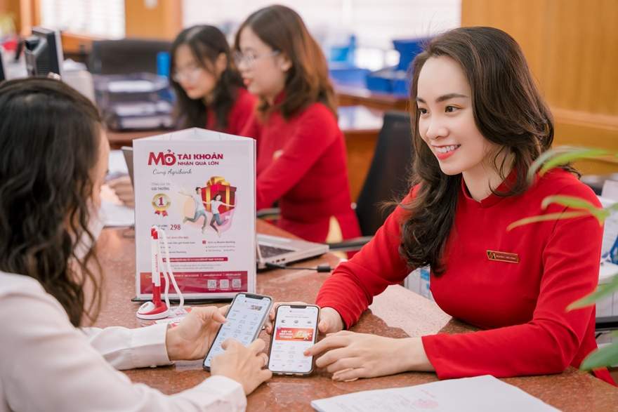 Hướng dẫn mở thẻ Agribank Success Plus tại phòng giao dịch