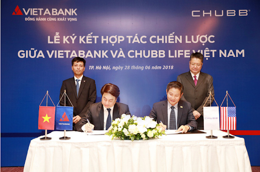 Chubb Life hợp tác VietAbank