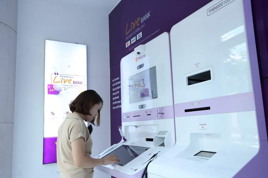 Hướng dẫn đổi mã PIN TPBank tại cây ATM