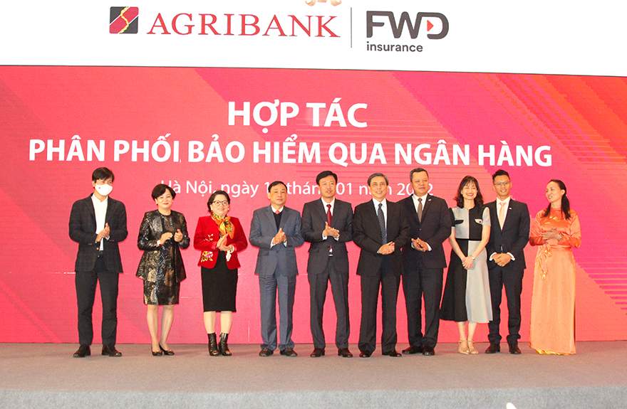 Agribank hợp tác với FWD phân phối bảo hiểm nhân thọ