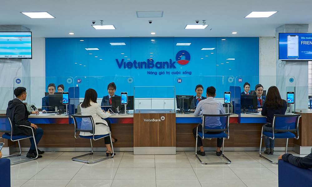 Để nâng hạn mức thẻ tín dụng Vietinbank, khách hàng phải đáp ứng các điều kiện của ngân hàng