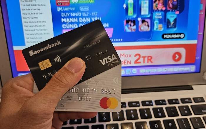 Điều kiện mở thẻ tín dụng Sacombank
