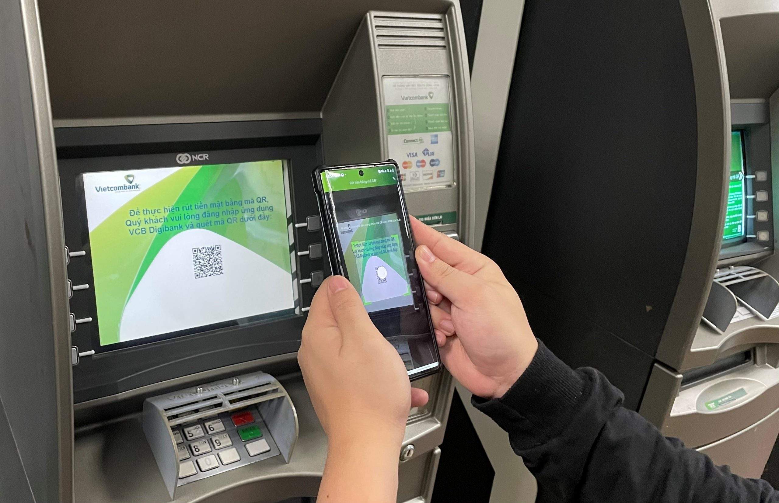 Khách hàng có thể rút tiền ATM Vietcombank bằng mã QR