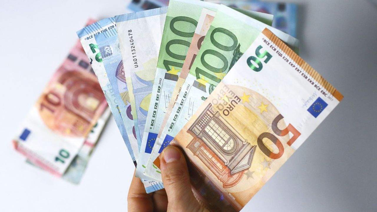 Nên đổi tiền Euro tại những địa chỉ uy tín, hợp pháp