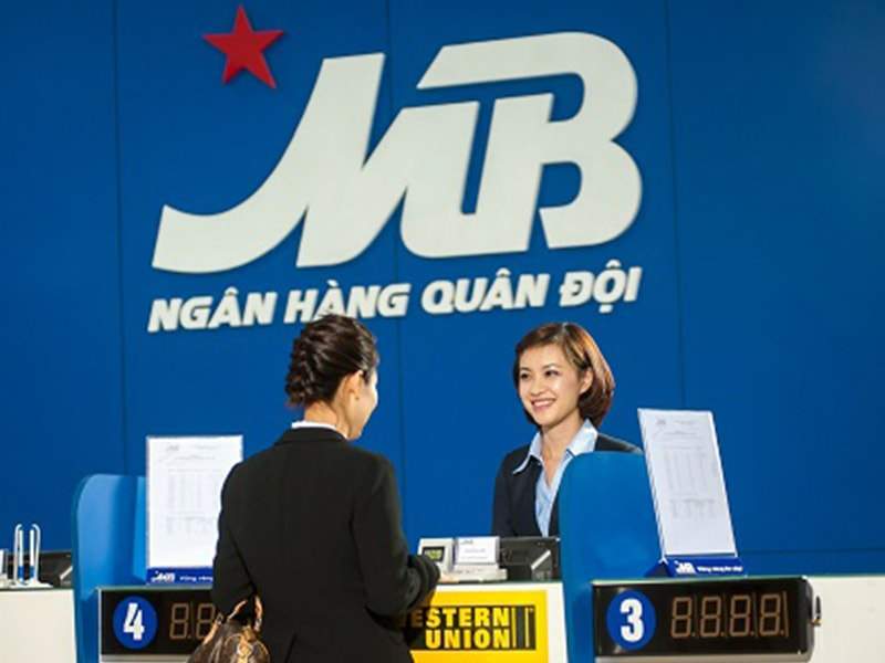 MB Bank ngân hàng số một phục vụ khách hàng Quân đội