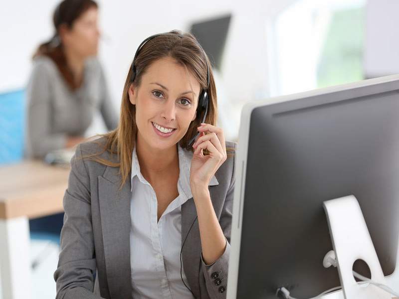 Gọi điện thoại thông báo cho người nhận