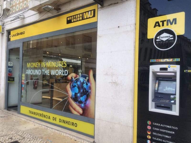 Chuyển tiền từ nước ngoài về Việt Nam qua Western Union vô cùng thuận tiện