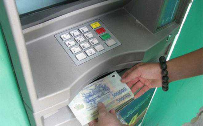 Hướng dẫn các bước rút tiền bằng thẻ ATM Eximbank