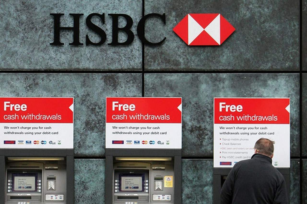 Có nên sử dụng thẻ thấu chi HSBC khi biết những điều này?