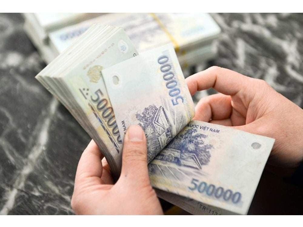 Gửi tiền vào ngân hàng