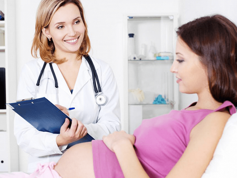 Bảo hiểm thai sản sẽ bảo vệ mẹ và con.