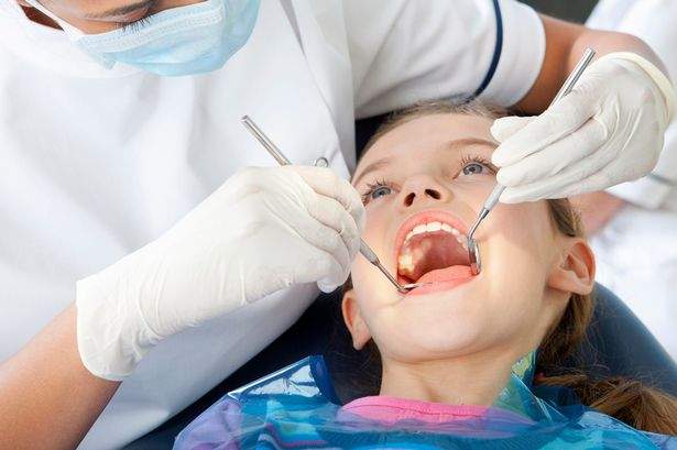 Khám răng vẫn nằm trong gói được chi trả bảo hiểm y tế