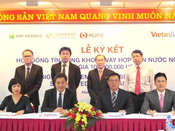 Lễ kí kết hợp đồng vay vốn nước ngoài gói 100 triệu USD