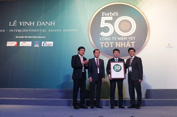 tap-doan-bao-viet-tiep-tuc-duoc-forbes-binh-chon-top 50-cong-ty-niem-yet-tot-nhat-nam-thu-3-lien-tiep